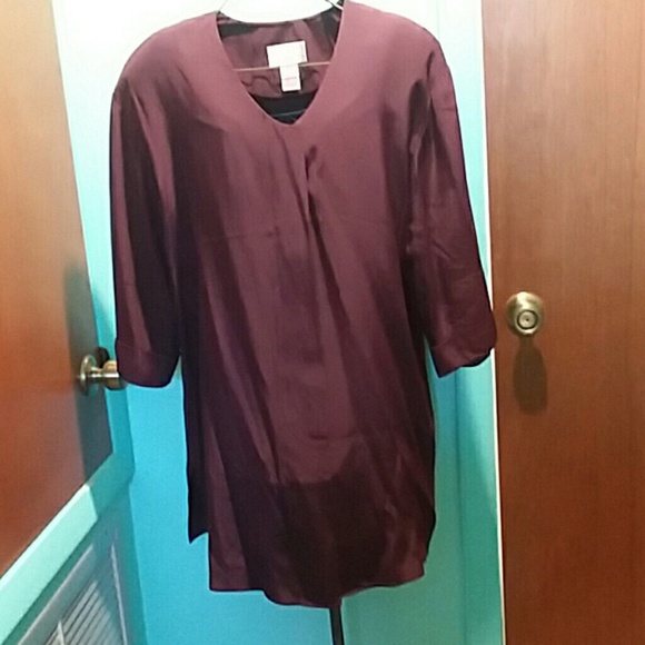 Sophisticated long medium sleeve blouse - Picture 1 of 2